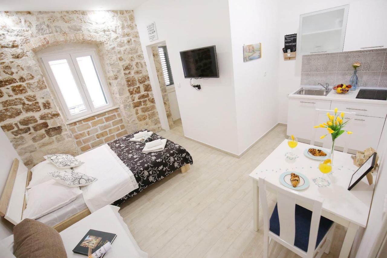 Apartments Grisogono Zadar Exteriör bild